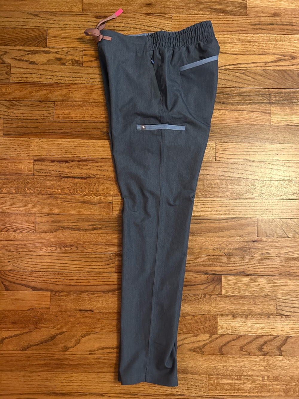 Fig’s Evans Women’s Scrub Pant - Picture 7 of 11